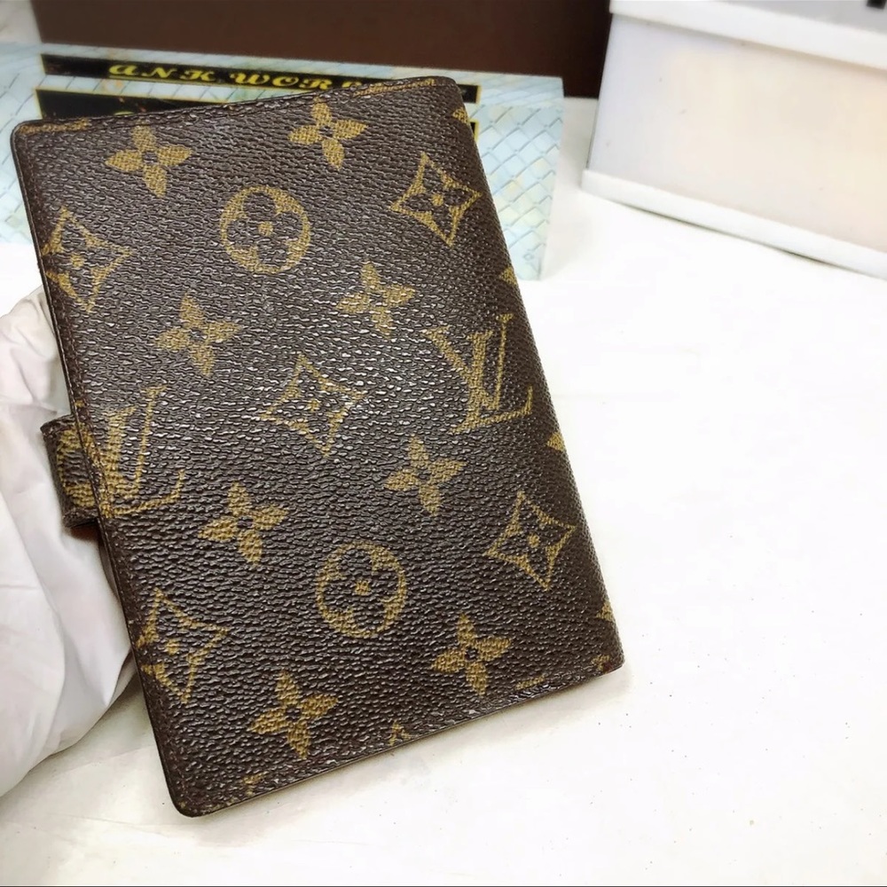 Louis Vuitton Agenda PM monogram 6 rings cover - Picture 3 of 12